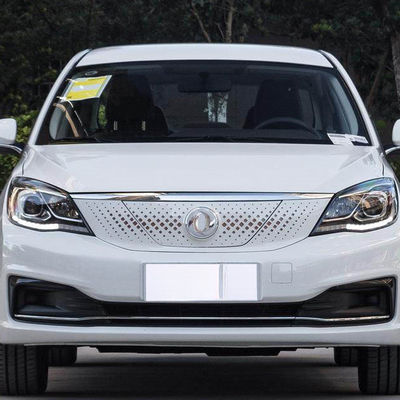 Καθαρό ηλεκτρικό συμπαγές αυτοκίνητο 4 400KM Dongfeng Fengshen E70 πόρτες 5 καθίσματα