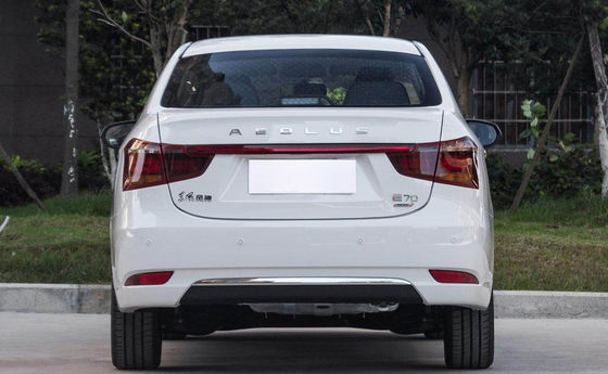 Καθαρό ηλεκτρικό συμπαγές αυτοκίνητο 4 400KM Dongfeng Fengshen E70 πόρτες 5 καθίσματα