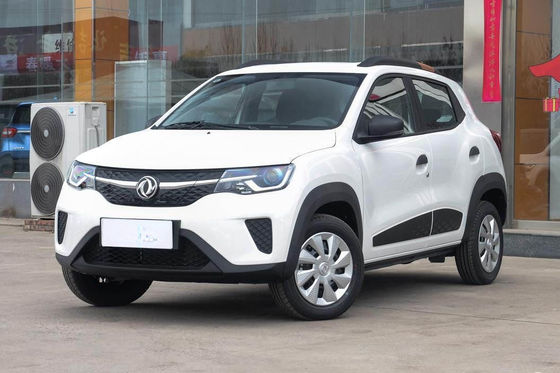 5 πόρτες 4 ηλεκτρικό όχημα 330KM Dongfeng Fengshen Ex1 μηχανών Dongfeng καθισμάτων