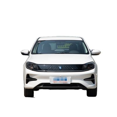 Καθαρά ηλεκτρικά αυτοκίνητα 415KM S60EV Dongfeng Ev με 4 πόρτες 5 καθίσματα