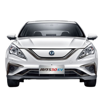 Ηλεκτρικό όχημα 415KM μηχανών Fengxing S50 Dongfeng συμπαγείς 4 πόρτες 5 καθίσματα