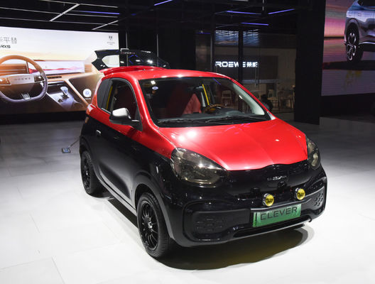 3 πόρτες 4 ηλεκτρικό αυτοκίνητο SAIC Roewe ΈΞΥΠΝΑ 311KM μηχανών καθισμάτων SAIC