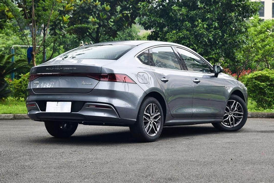 400600KM συμπαγές Byd Qin συν τη Ev 4 πόρτες 5 υψηλή επίδοση καθισμάτων